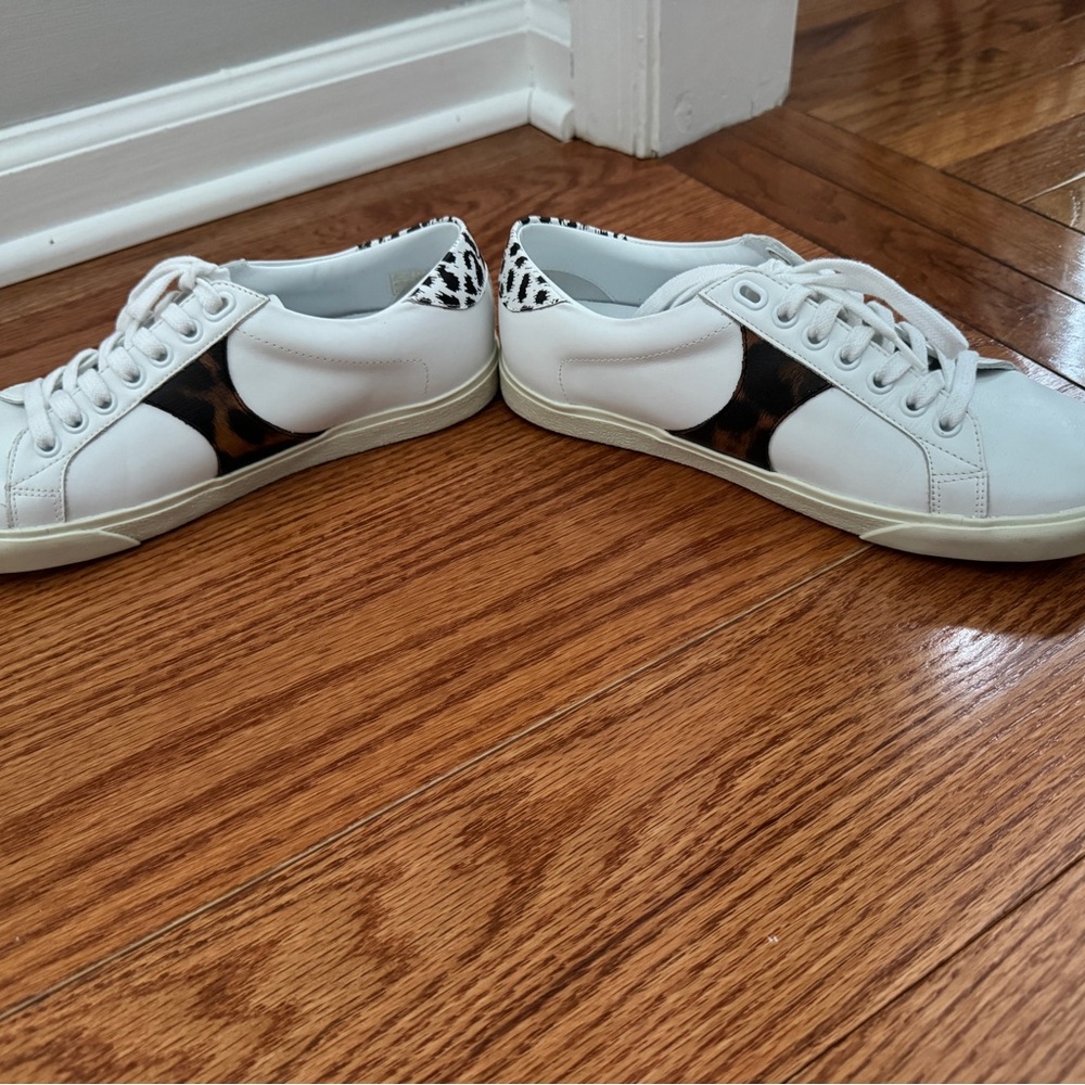 Celine White Leather Sneakers. Size 38. Pristine condition. - Picture 5 of 7